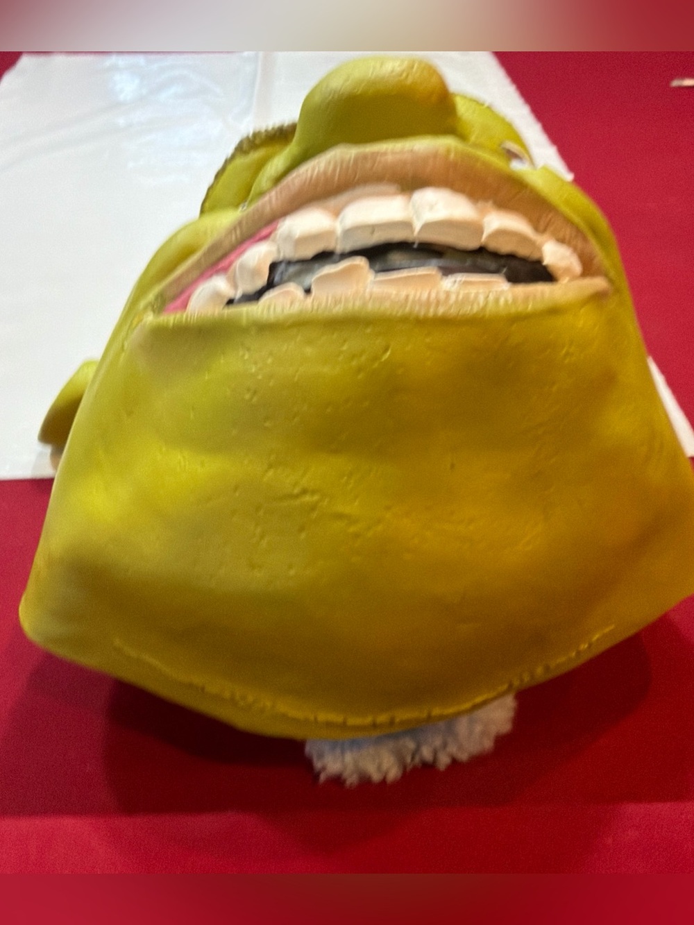 Dreamworks SHREK 2 Green Ogre Face Mask Head Strap White Teeth 2004 Fun Monster - Picture 10 of 15